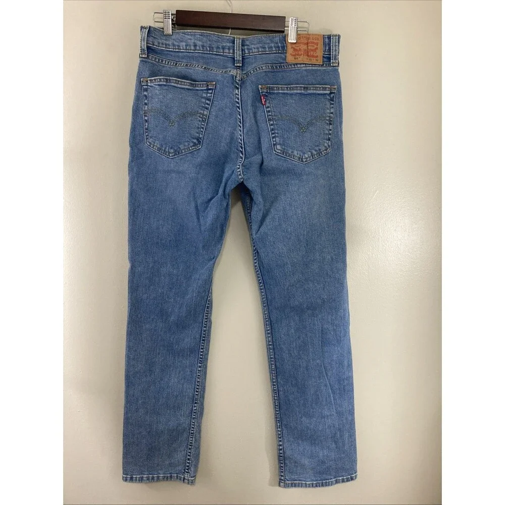 Levis Jeans Mens 32x32 Blue Denim Slim Straight Mid Rise Medium Wash Stretch 511